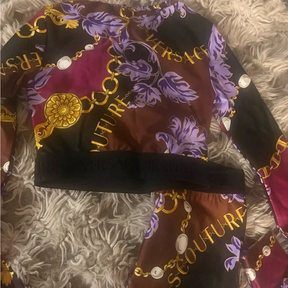 Versace Floral bodysuit size small on purple - Picture 5 of 6